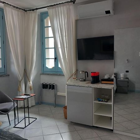 Palazzo Del Vicere Lejlighedshotel Lezzeno Eksteriør billede