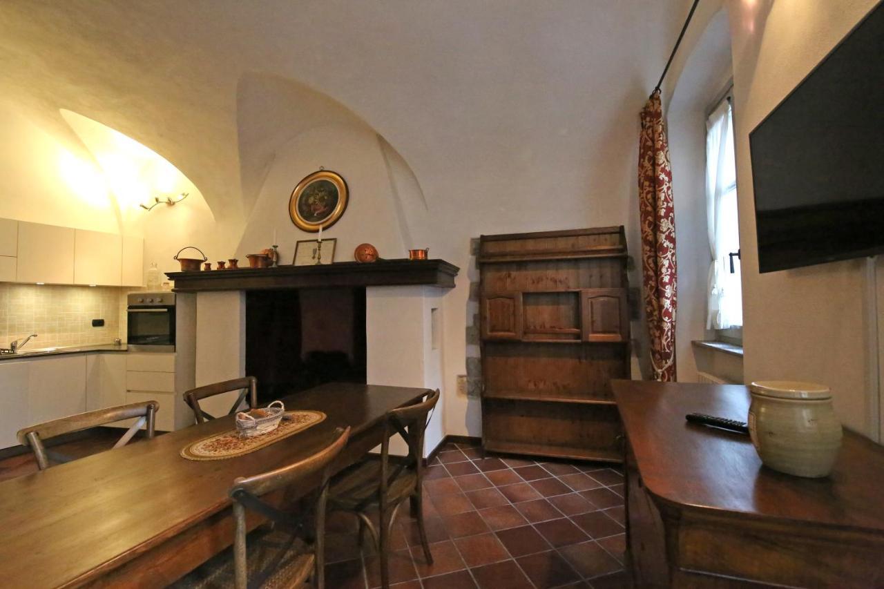Palazzo Del Vicere Lejlighedshotel Lezzeno Eksteriør billede