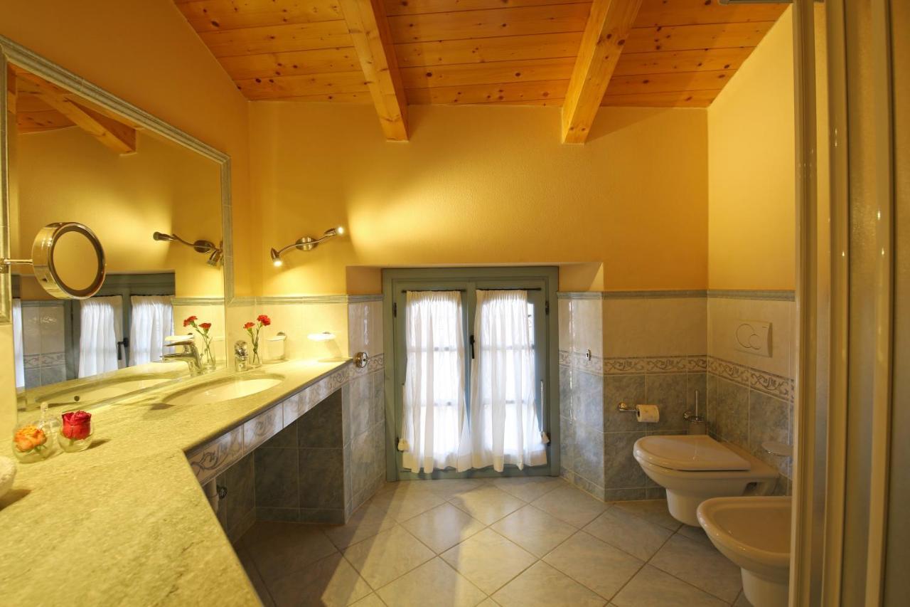 Palazzo Del Vicere Lejlighedshotel Lezzeno Eksteriør billede