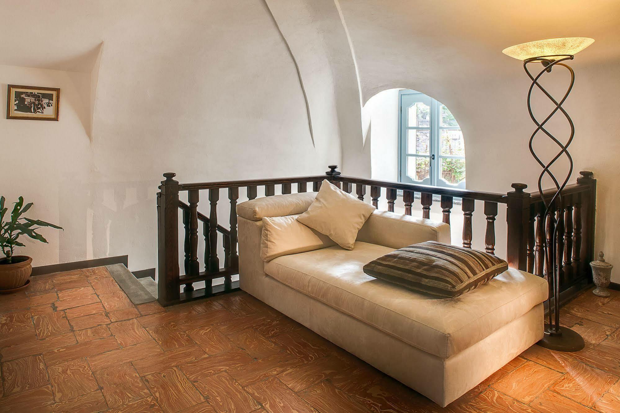 Palazzo Del Vicere Lejlighedshotel Lezzeno Eksteriør billede